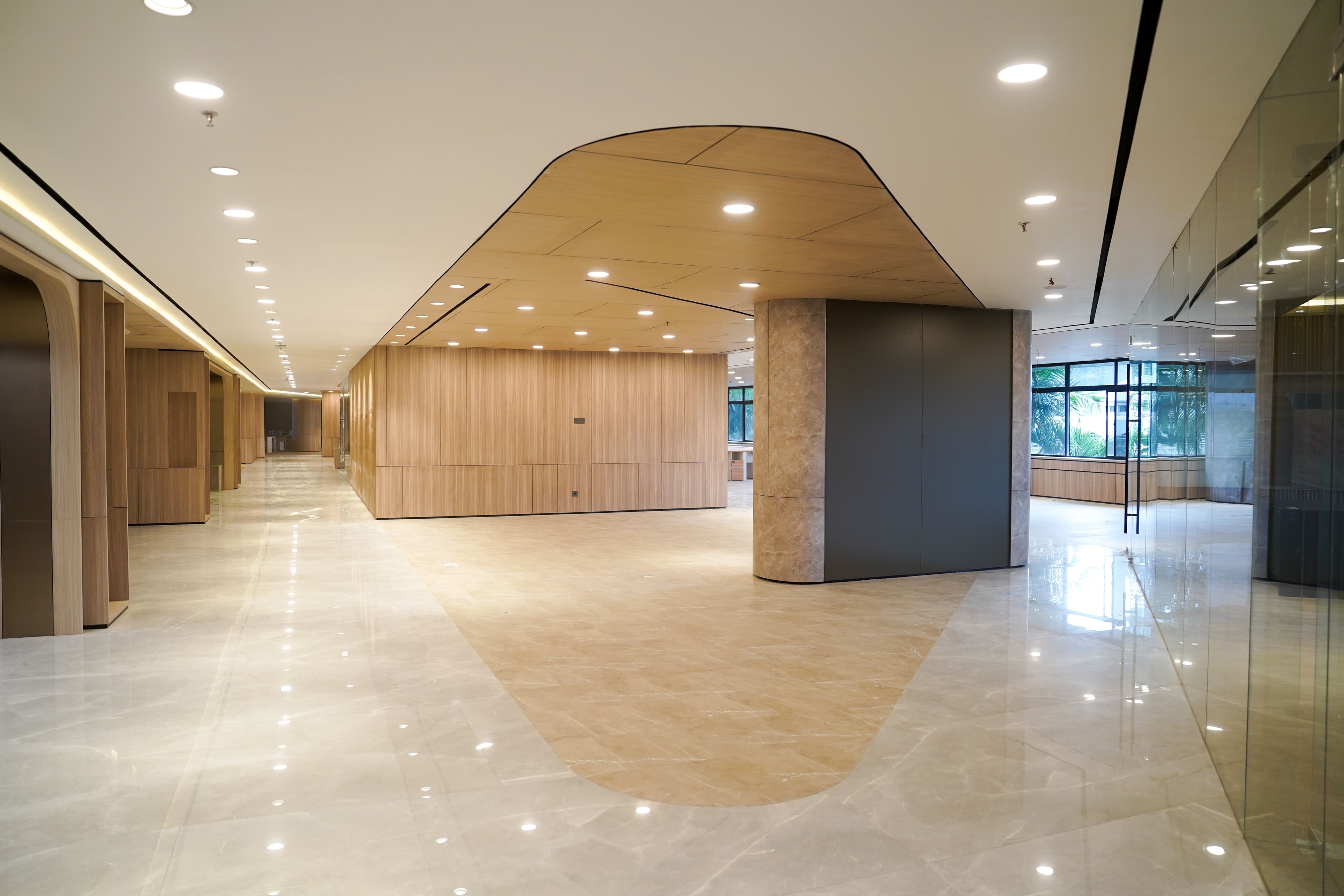 GEDUNG ADHYATMA KEMENKES RI