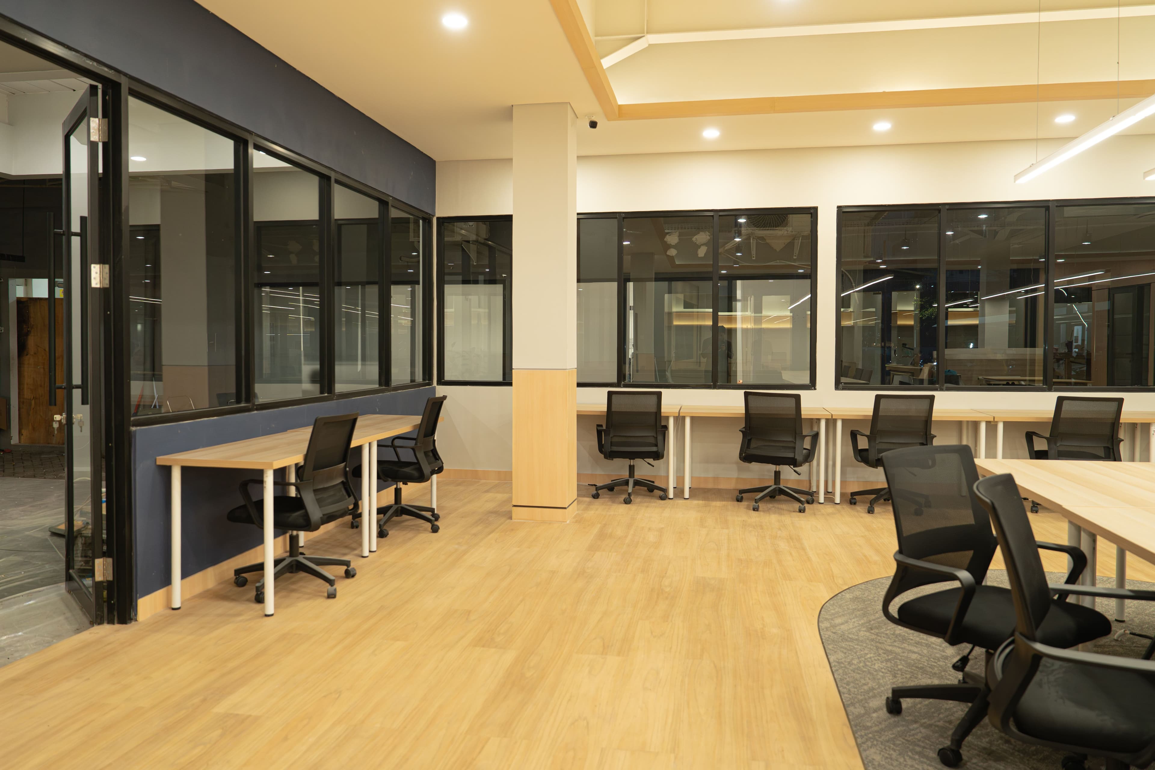 SEVEN RETAIL HEAD OFFICE