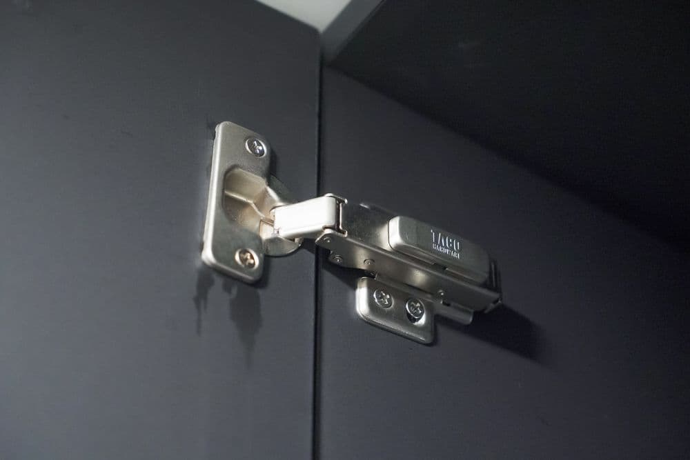 Furniture Fitting